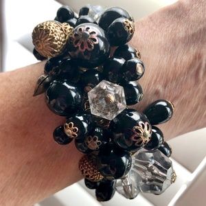 Black beaded stretch bracelet